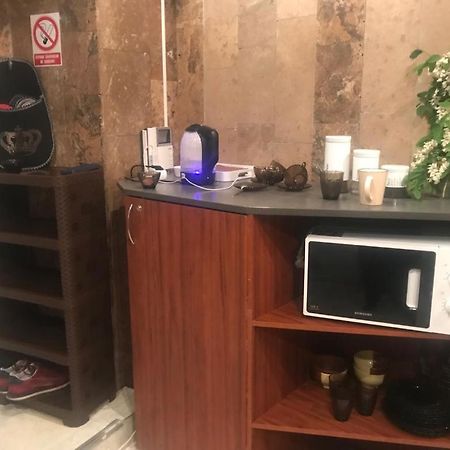 Desyatinnaya Hostel Kijów Zewnętrze zdjęcie