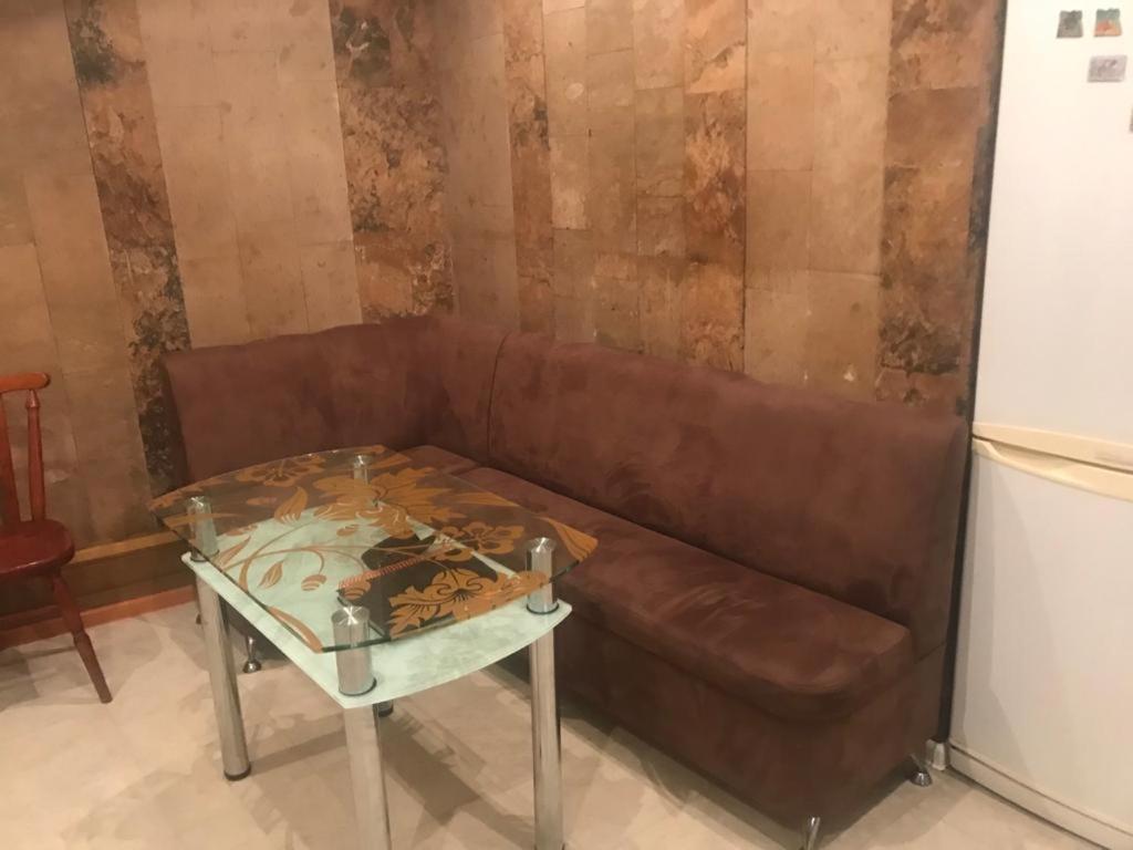Desyatinnaya Hostel Kijów Zewnętrze zdjęcie