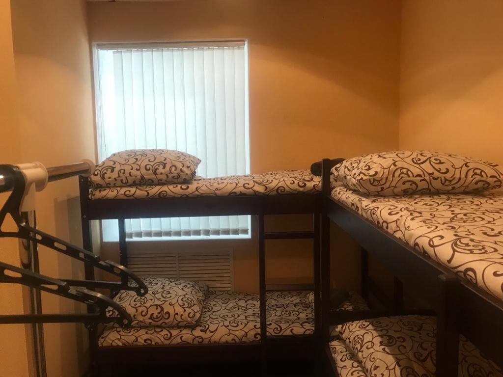 Desyatinnaya Hostel Kijów Pokój zdjęcie